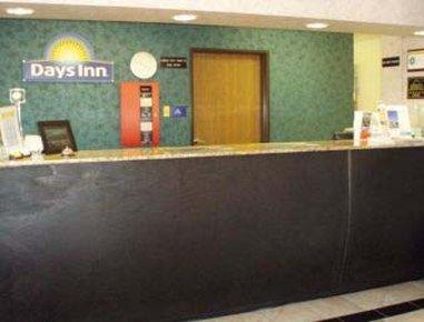 Days Inn By Wyndham Dallas Garland West מראה חיצוני תמונה